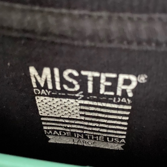 Mister Tee - Picture 4 of 4